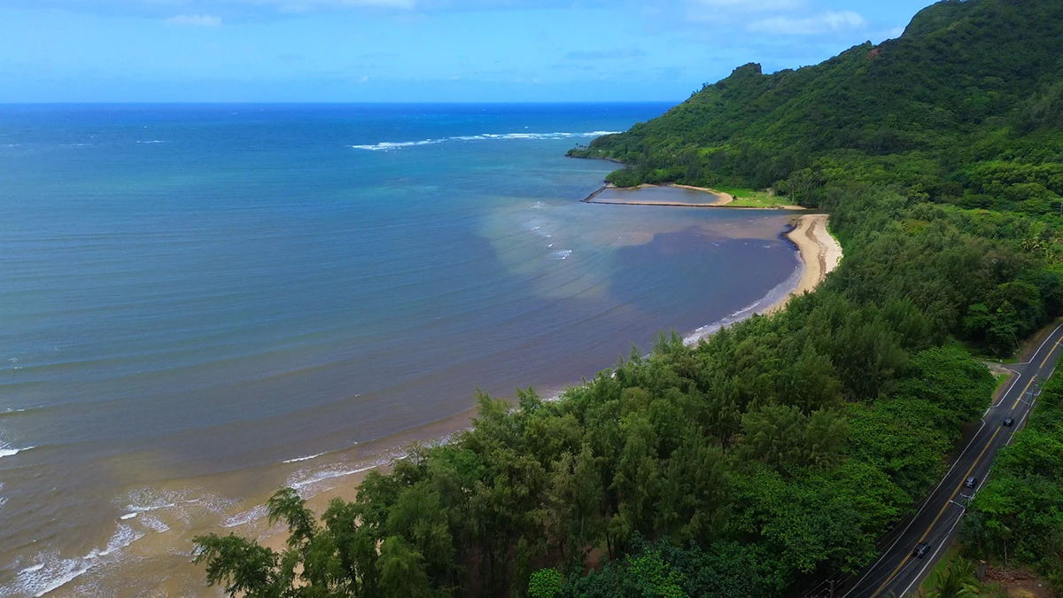 Kahana Bay
